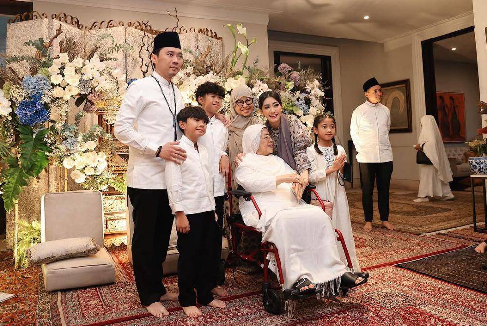 Pengajian pernikahan Rasyid Rajasa. (Instagram.com/ebyfamily)