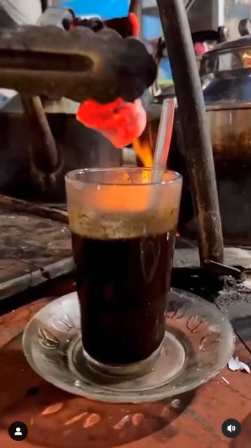Kopi Joss atau Kopi Arang Khas Jogja (Instagram/wisatamalioboro)