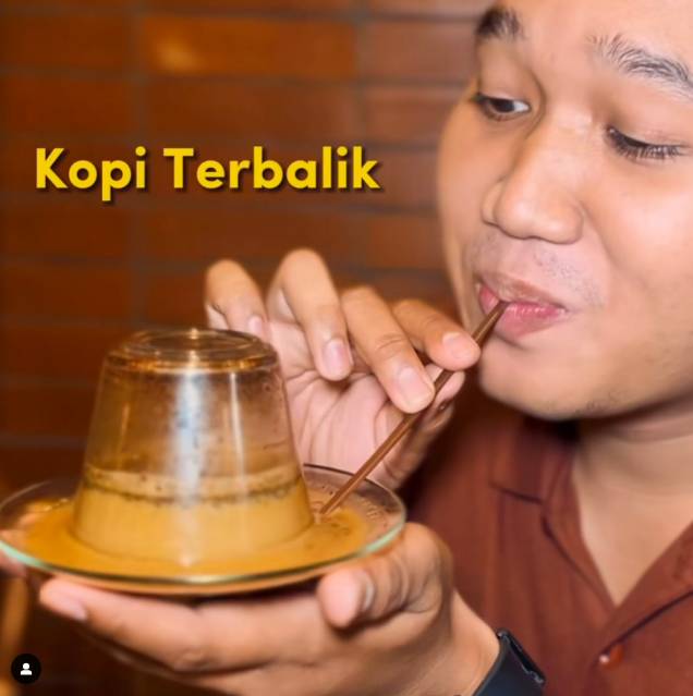 Kopi Terbalek Khas Aceh (Instagram/rotiromiindonesia)