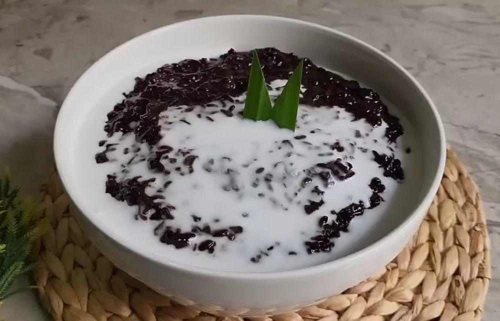 Resep Bubur Ketan Hitam yang Lembut dan Gurih, Dijamin Anti Gagal!