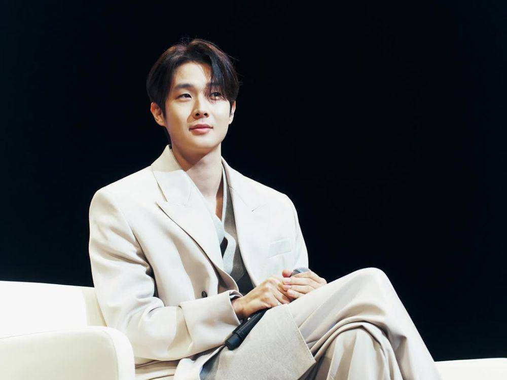 Choi Woo Shik (instagram.com/dntlrdl)