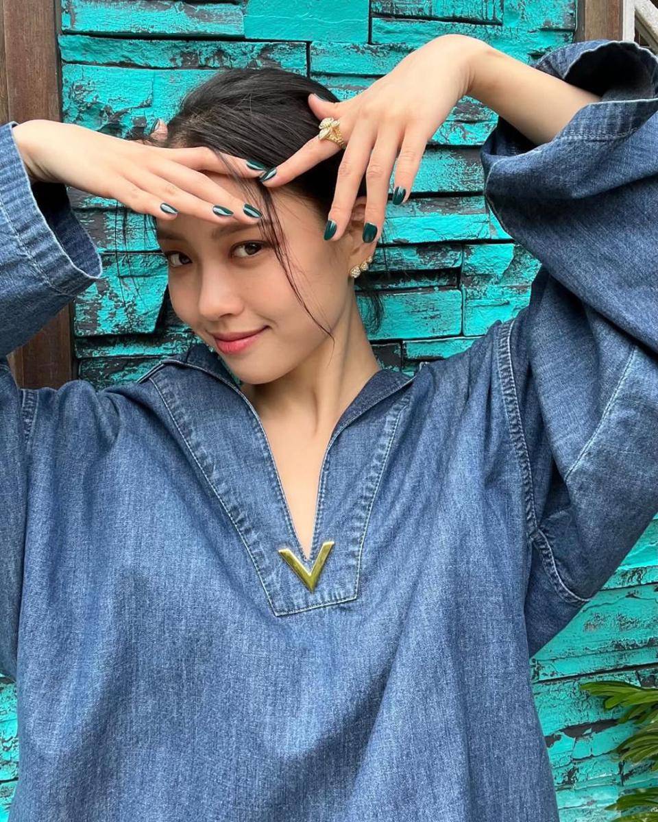 potret Go Min Si (instagram.com/gominsi)