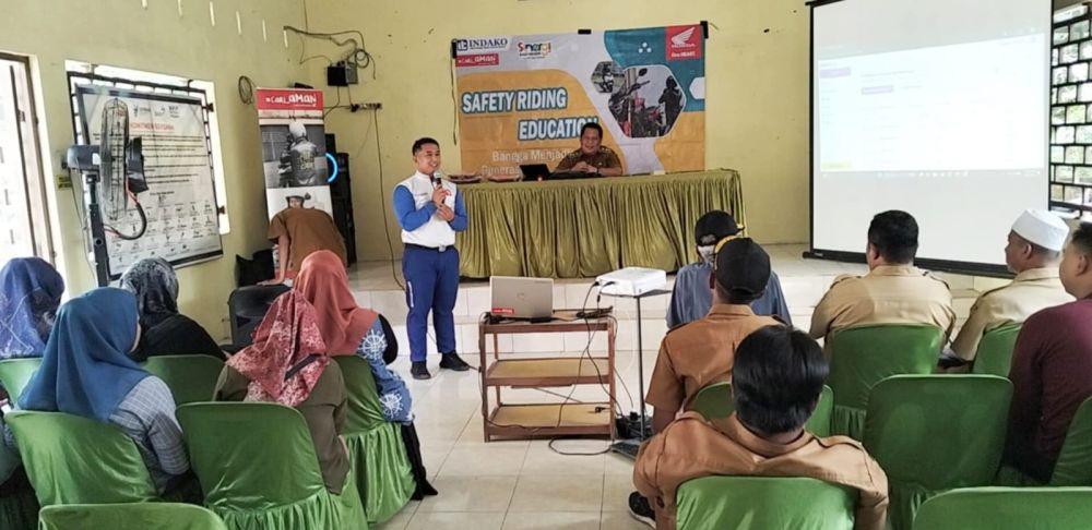 Pegawai Desa di Langkat Belajar Safety Riding Bersama Indako