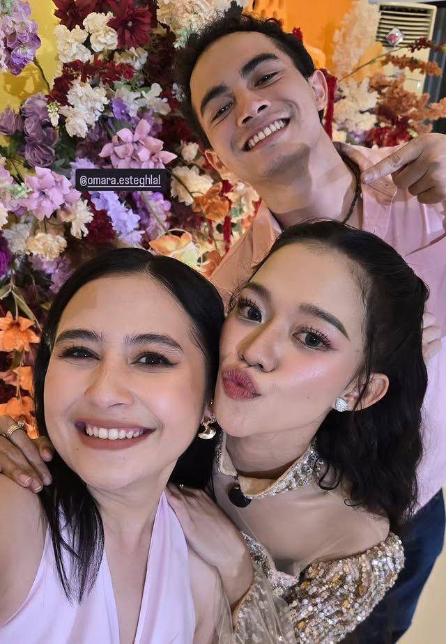 potret tamu artis di ulang tahun Ummi Quarry (instagram.com/prillylatuconsina96)