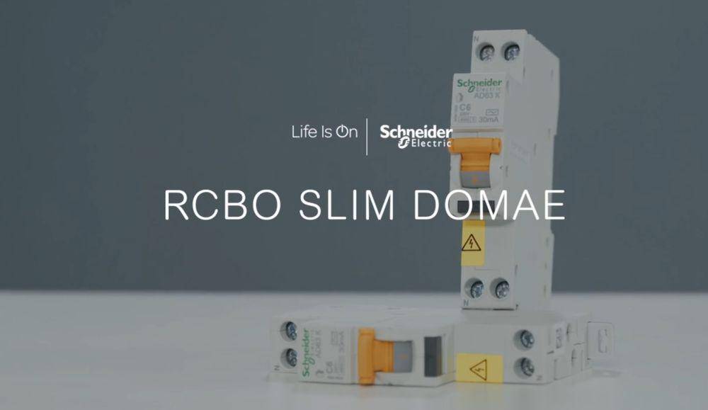 potret RCBO 2 pole Schneider Electric (dok. Youtube.com/Schneider Electric Indonesia)