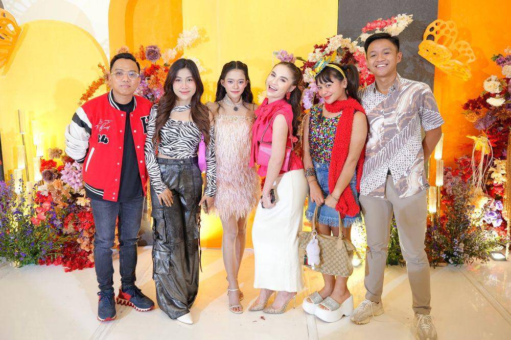 potret tamu artis di ulang tahun Ummi Quarry (instagram.com/aanstory)