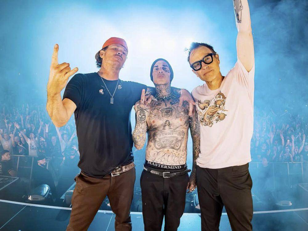 Blink-182 (instagram.com/blink182)