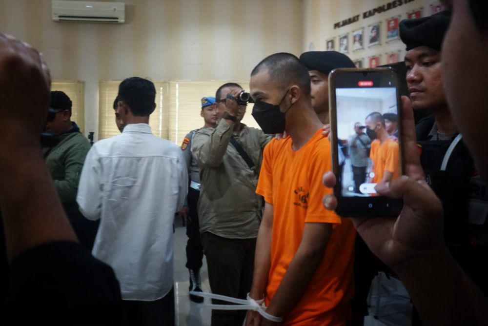 Penipu Jual-Beli Mobil Klasik Dibekuk, Kabur Sejak 2023