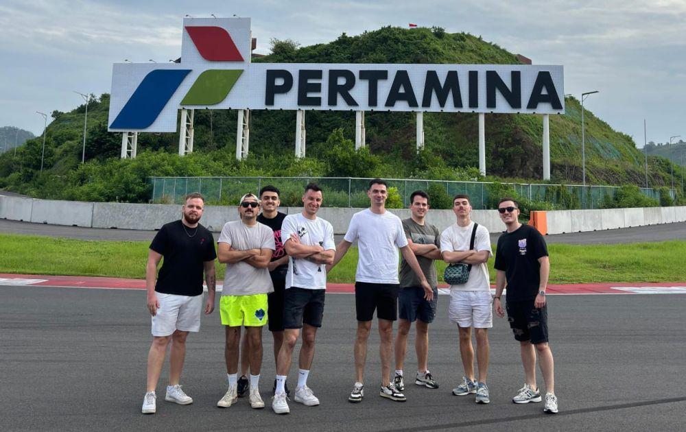 Belasan Kru Kapal Perang Prancis Liburan ke Sirkuit Mandalika