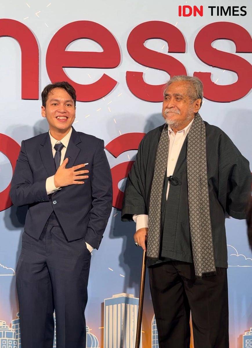 potret para pemain di Gala premiere film remake A Business Proposal pada Jumat (31/1/2025) (IDN Times/Elizabeth Chiquita)
