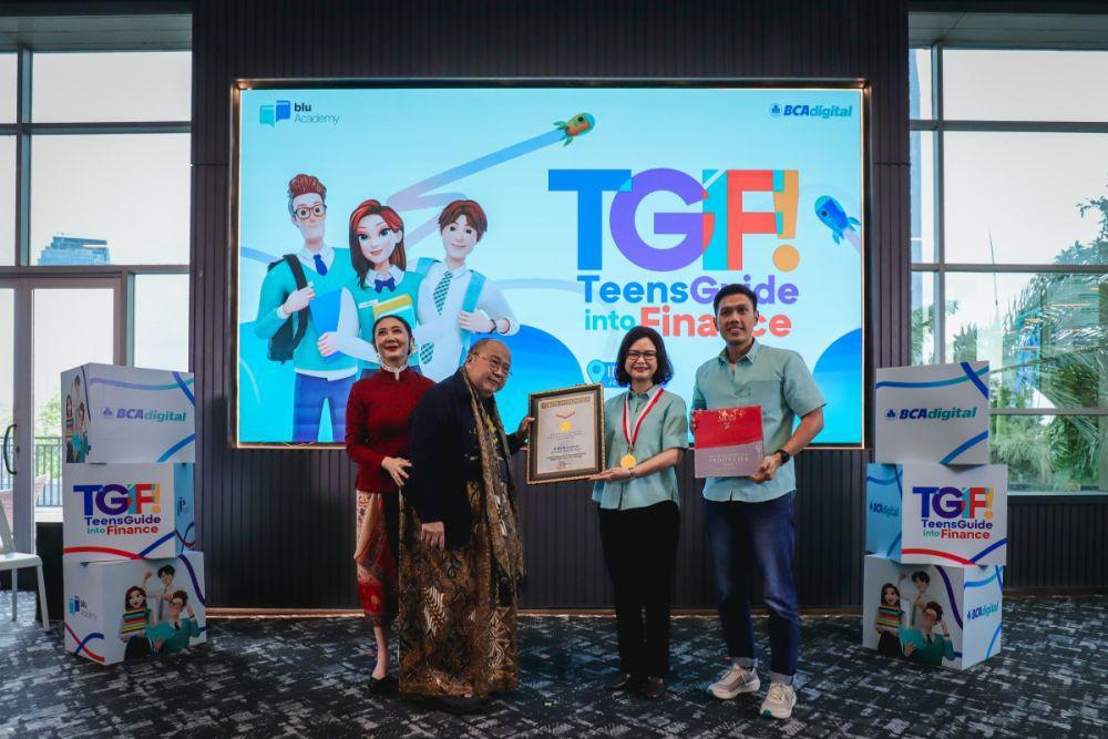 bluAccount for Teens Catat Rekor MURI Bukti Inovasi BCA Digital