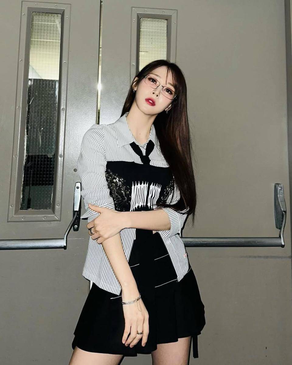Moon Byul MAMAMOO (instagram.com/mo_onbyul)