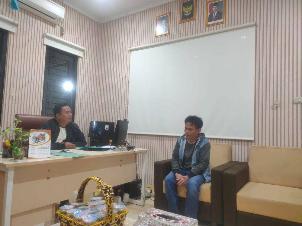 Pengungkapan penyelundupan 55 ekor burung di Pelabuhan Bakauheni oleh petugas Karantina Lampung. (Dok. Satpel Karantina Bakauheni).