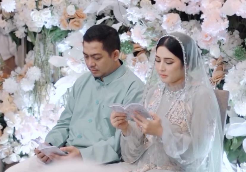 7 Potret Pengajian 4 Bulan Kehamilan Indi Arisa, Istri Ade Govinda