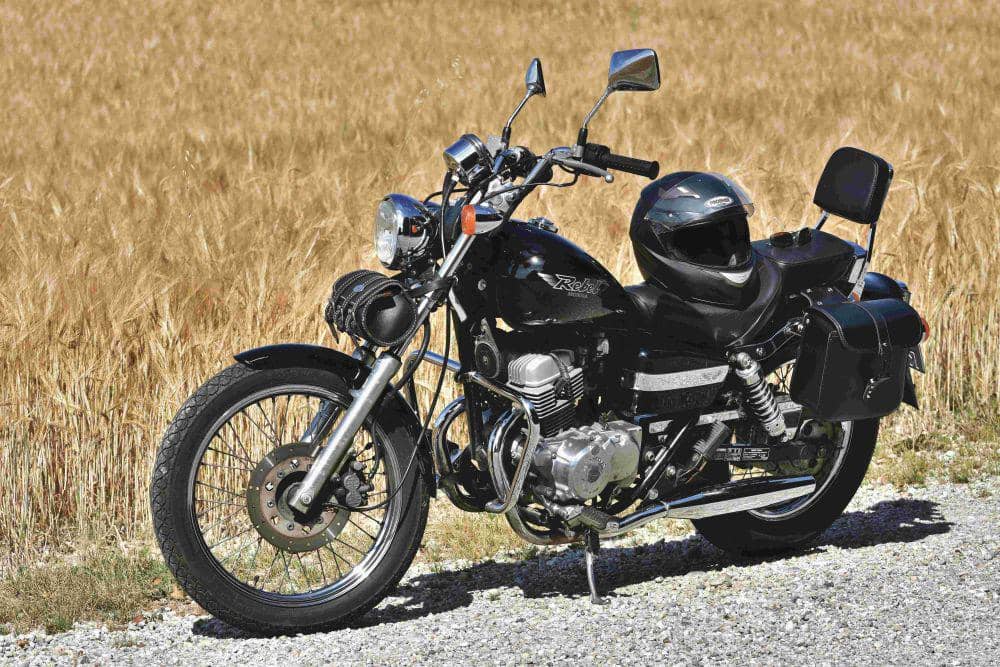 ilustrasi motor sport (pexels.com/Ralph)