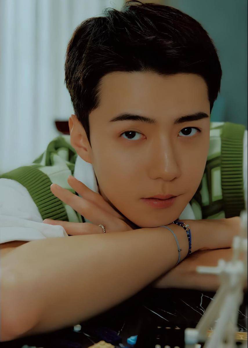 Sehun EXO (instagram.com/weareone.exo)