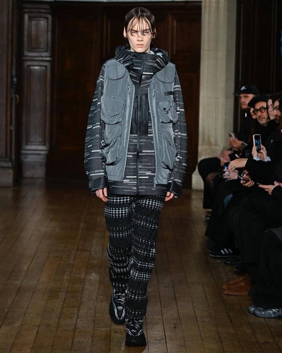 White Mountaineering F/W 2025-26 di Paris Fashion Week Menswear (instagram.com/whitemountaineering_official)