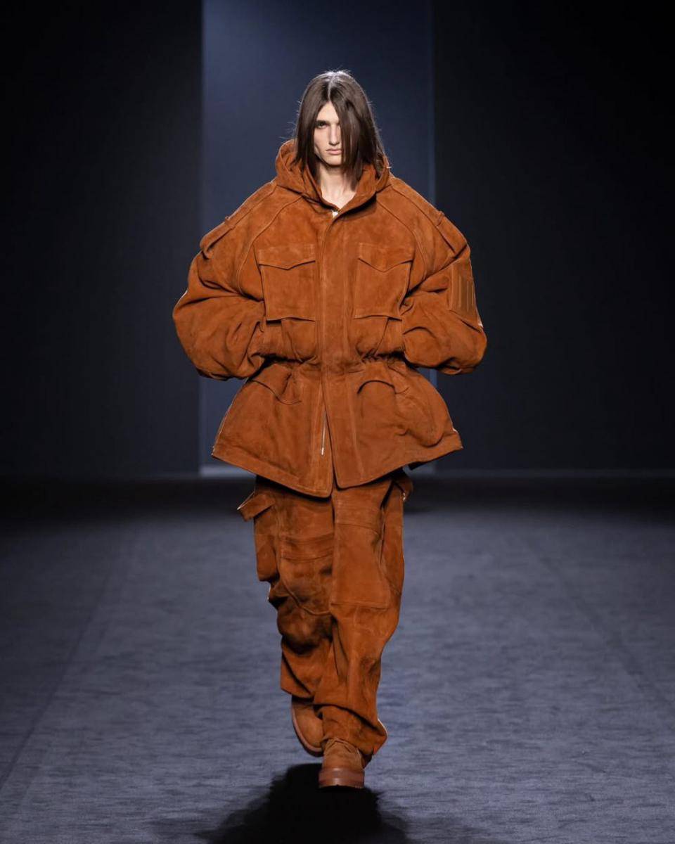 Juun J. F/W 2025-26 di Paris Fashion Week Menswear (instagram.com/juun_j)
