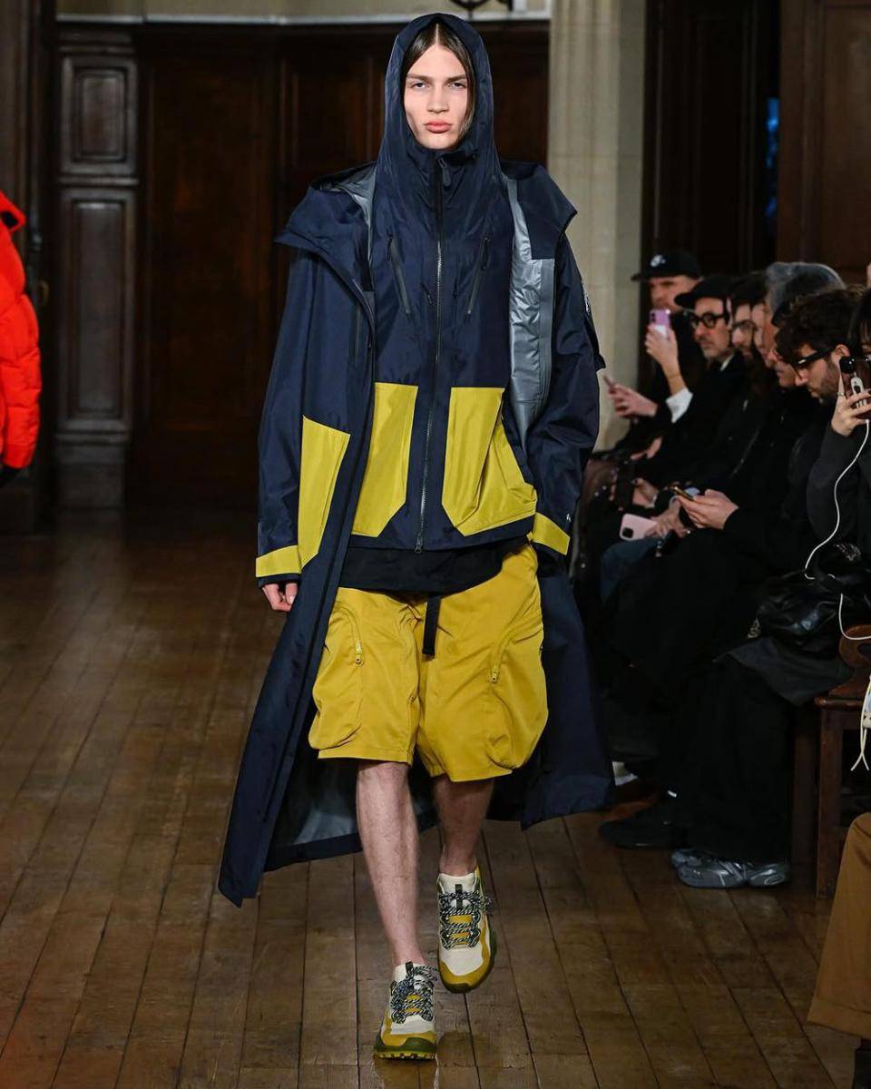 White Mountaineering F/W 2025-26 di Paris Fashion Week Menswear (instagram.com/whitemountaineering_official)