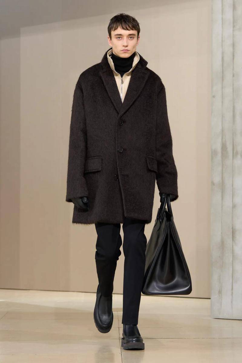 Hermès F/W 2025-26 di Paris Fashion Week Menswear (dok. Hermès)