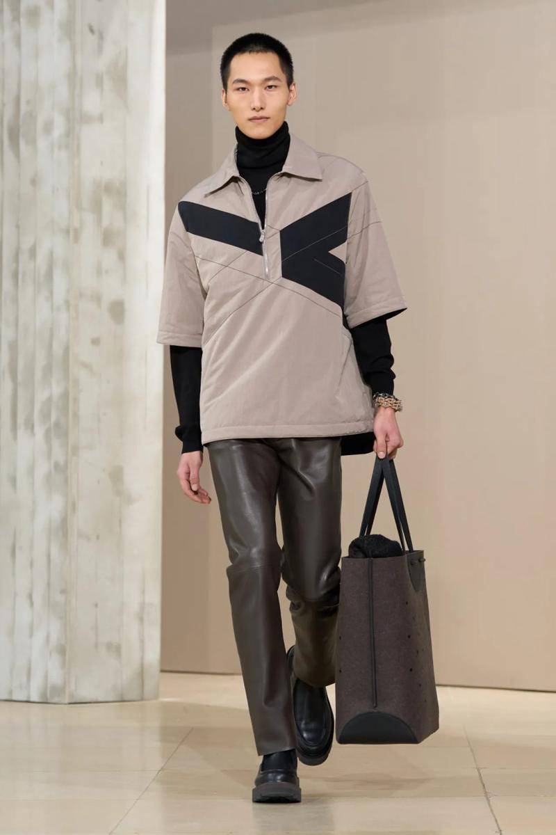 Hermès F/W 2025-26 di Paris Fashion Week Menswear (dok. Hermès)