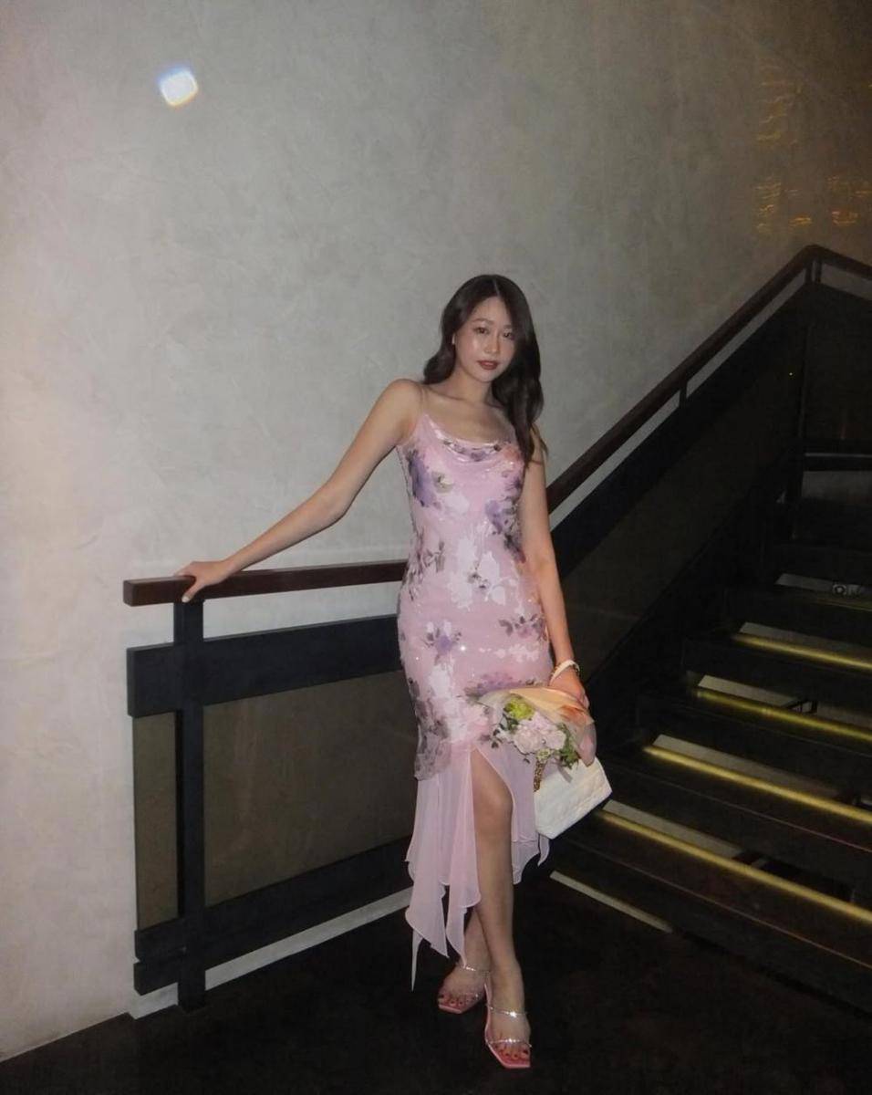 potret Neen Suwanamas (instagram.com/neenneeen)