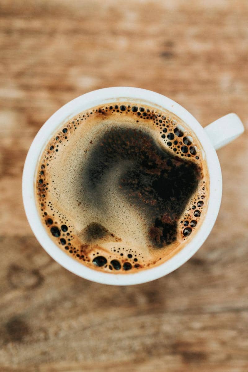 Ilustrasi kafein dalam kopi (unsplash.com/Jéssica Silveira)
