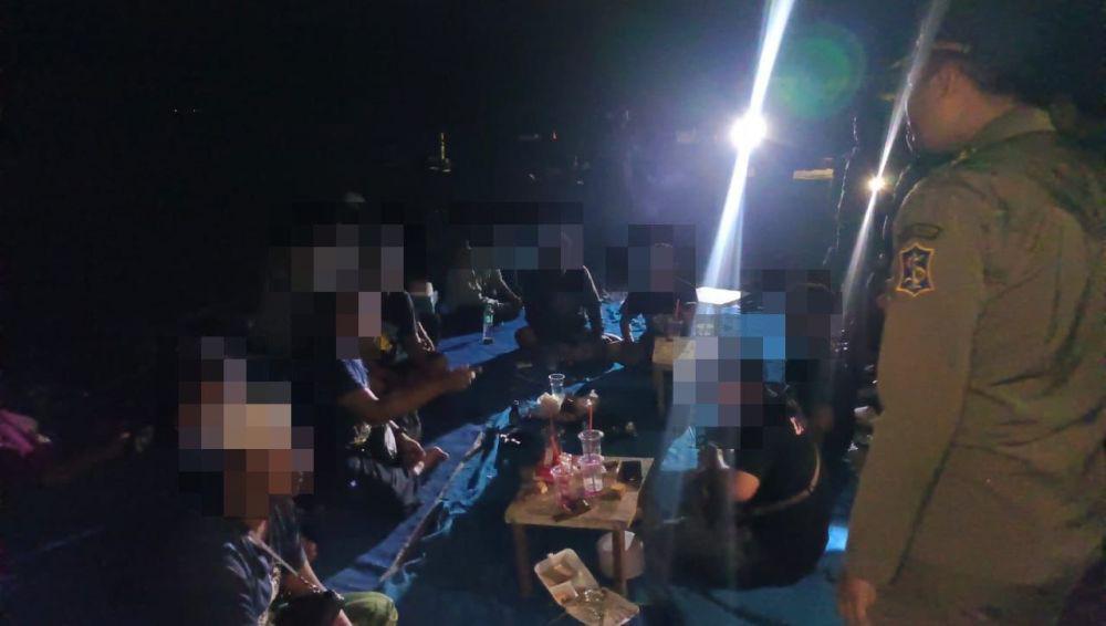 38 Orang Pesta Miras Ditangkap Satpol PP Surabaya
