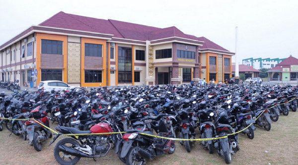 Balap Liar Digerebek, 292 Motor Disita dan 466 Pemuda Diamankan