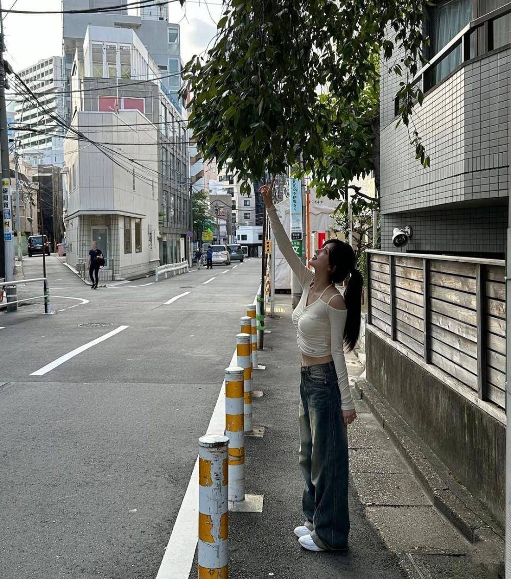 Gaeul IVE (instagram.com/fallingin__fall)