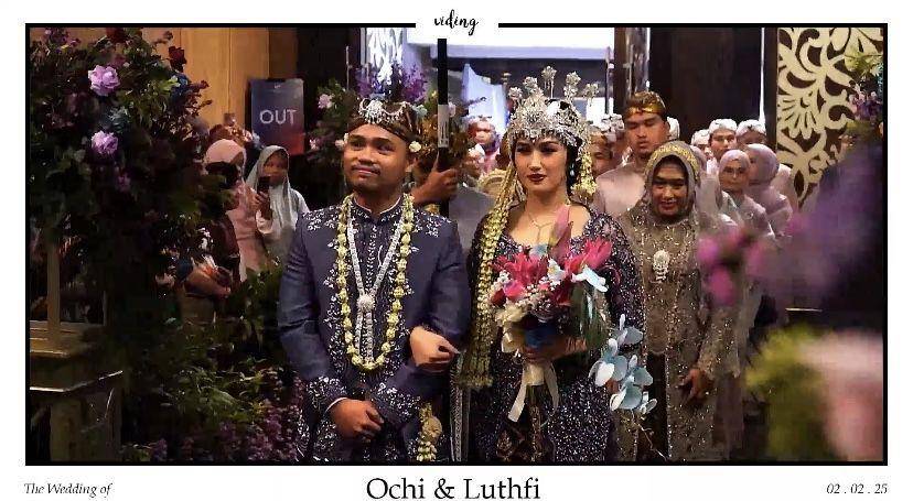 potret resepsi pernikahan Ochi Rosdiana dan Luthfi Arif Adianto (youtube.com/Ochi Rosdiana)
