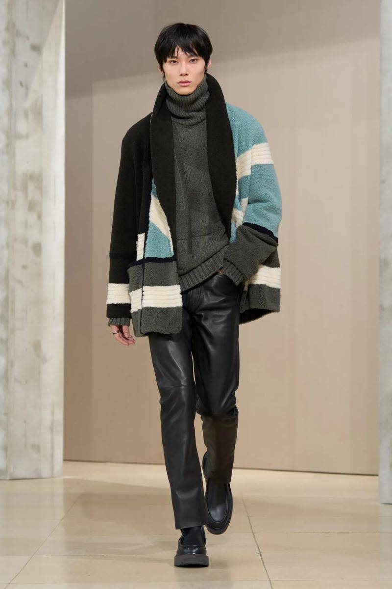 Hermès F/W 2025-26 di Paris Fashion Week Menswear (dok. Hermès)