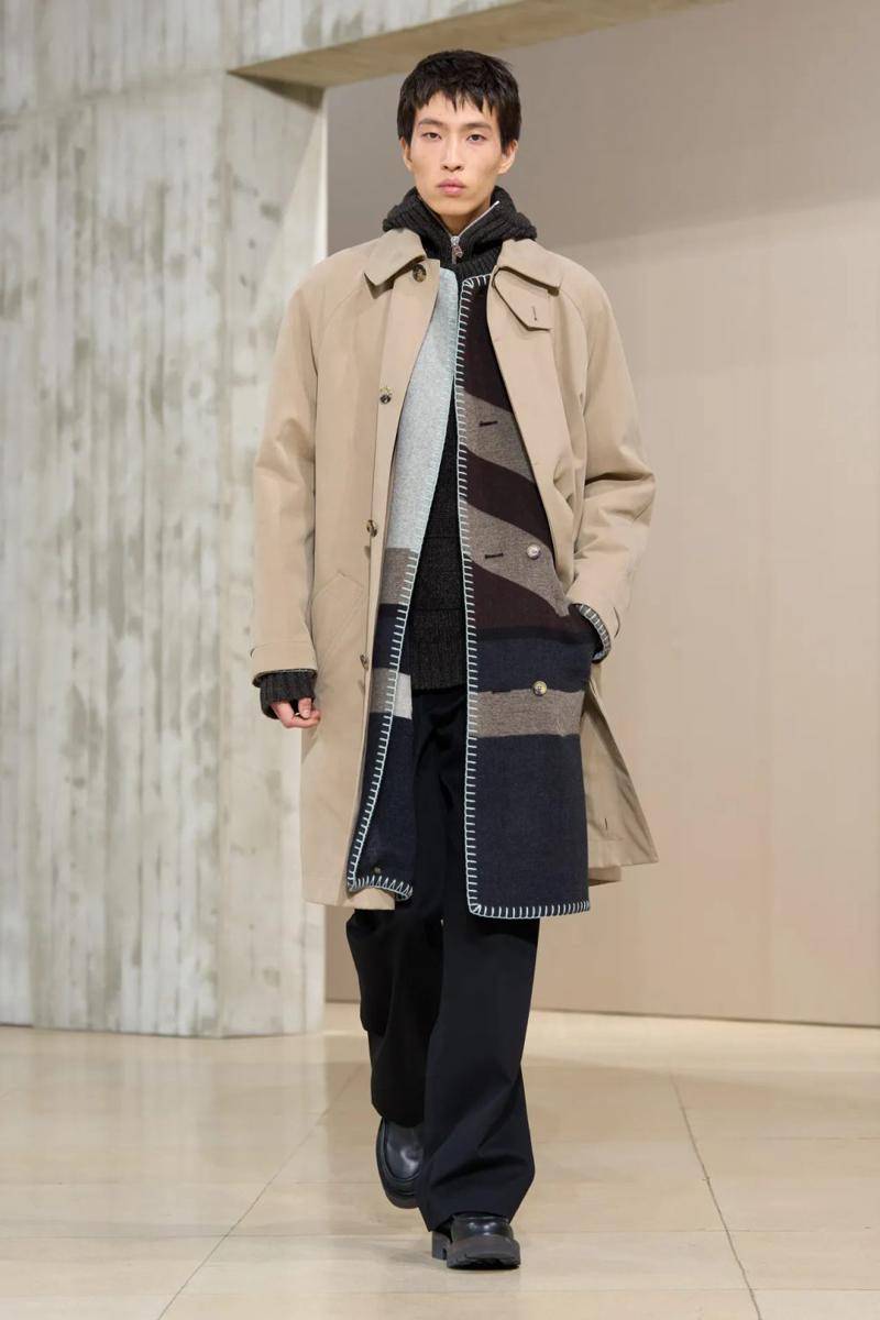 Hermès F/W 2025-26 di Paris Fashion Week Menswear (dok. Hermès)