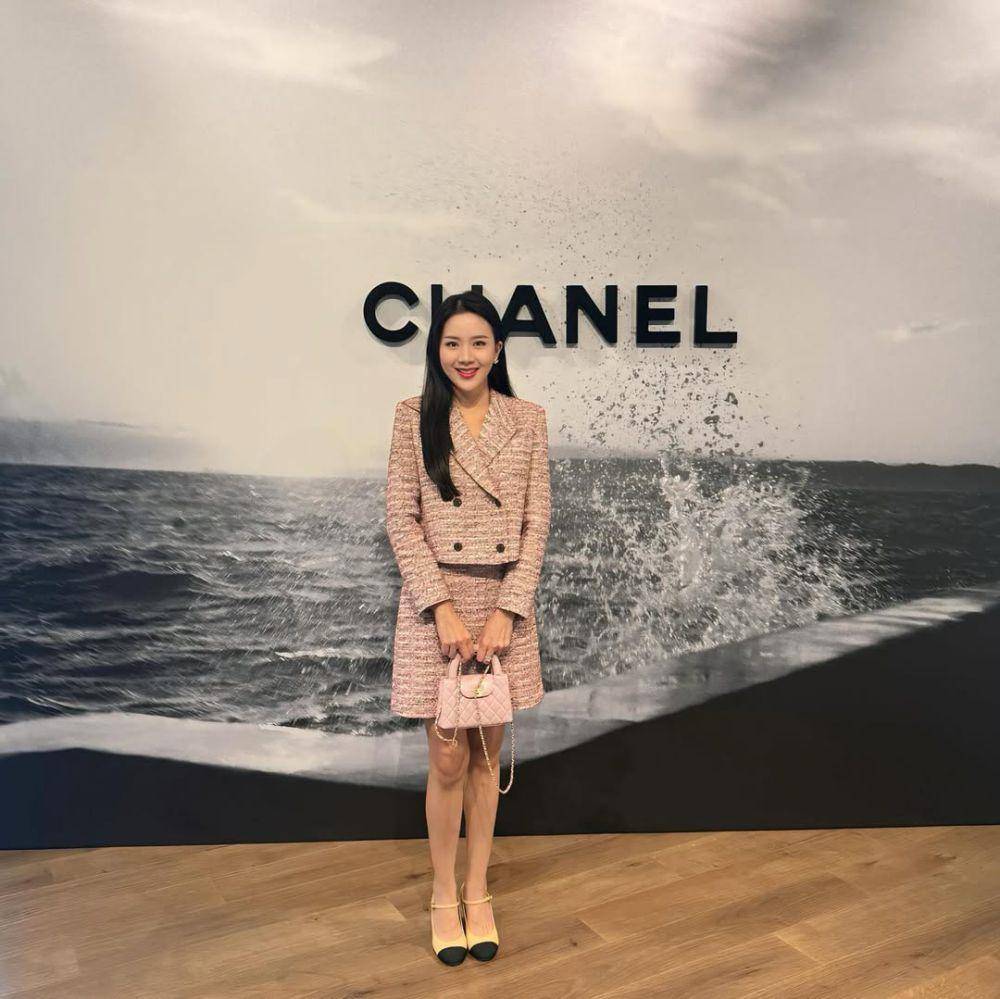 ide mix and match mini skirt ala Agnes Jennifer (instagram.com/agnes_jennifer)