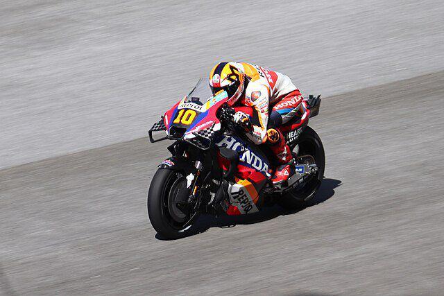 Alberto Puig Ingatkan Honda untuk Jaga Ekspektasi di MotoGP 2025