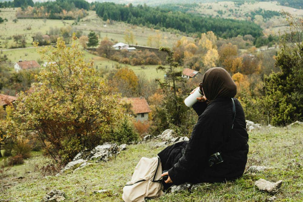 ilustrasi naik gunung (pexels.com/Sueda Dilli)