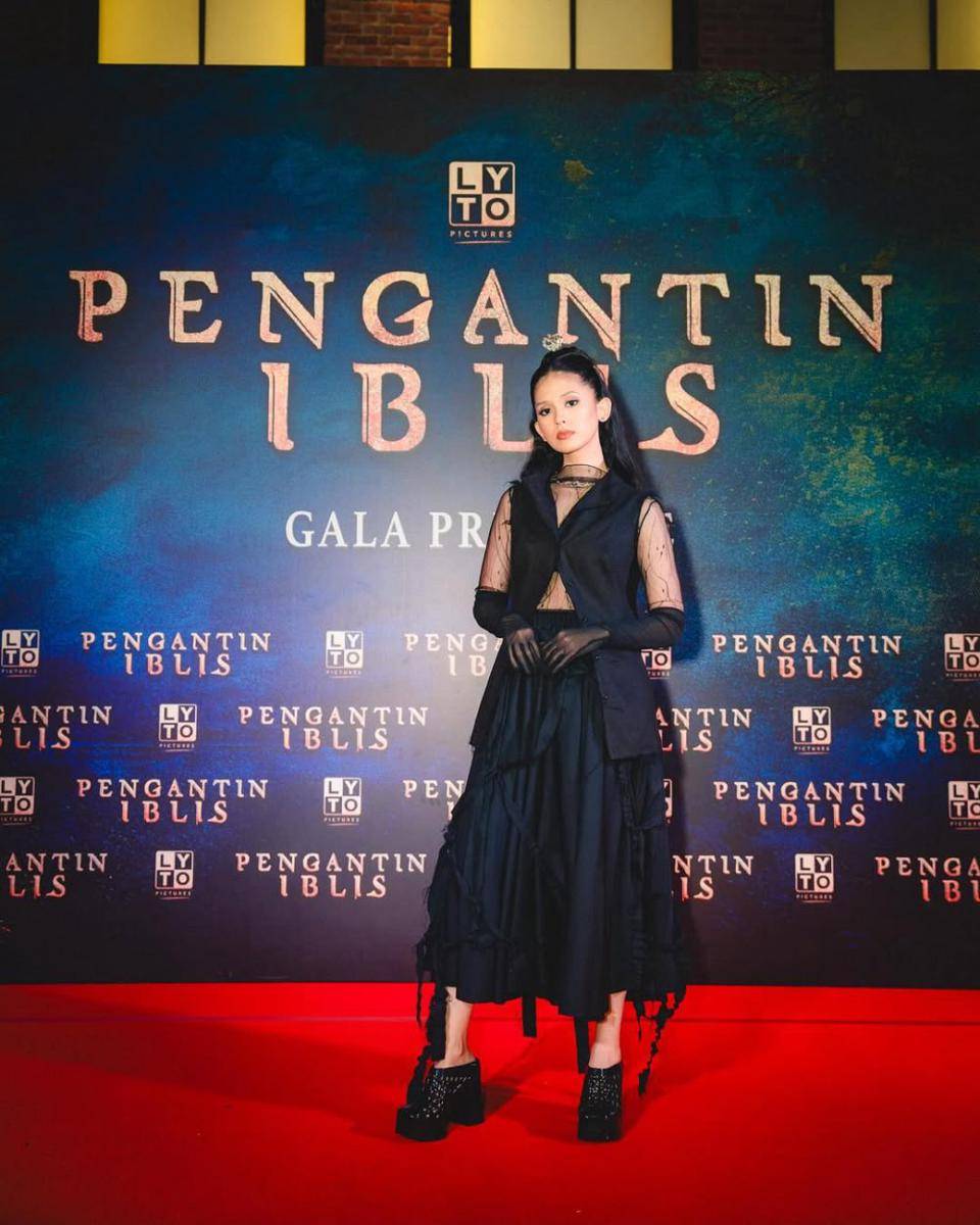 inspirasi OOTD ala pemain film Pengantin Iblis (instagram.com/givina__)