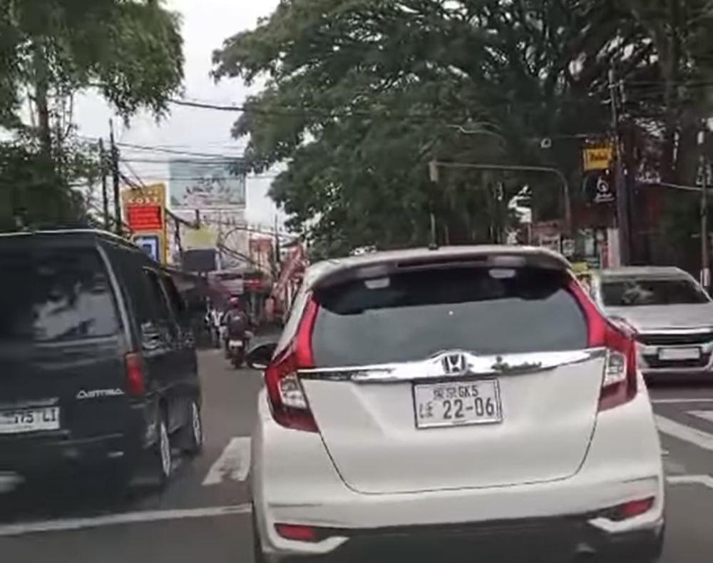 Viral Mobil Pelat Nomor Jepang Berkeliaran di Malang
