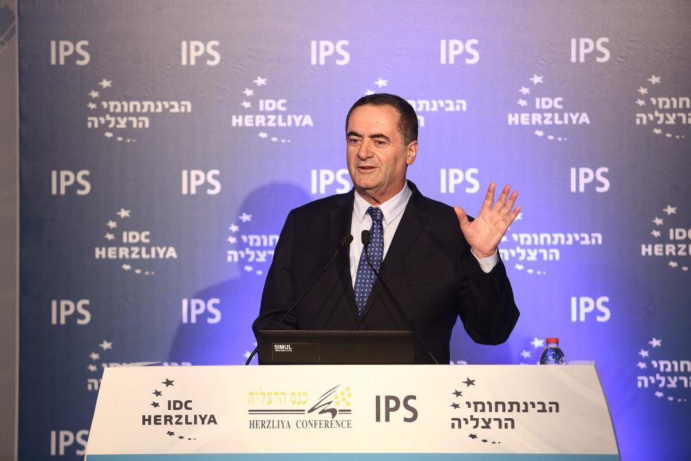 Menhan Israel Perintahkan Militer Terus Bombardir Gaza
