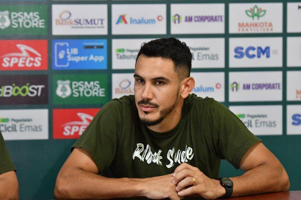 Striker PSMS asal Brasil Jacinto 'Juninho' Cabral