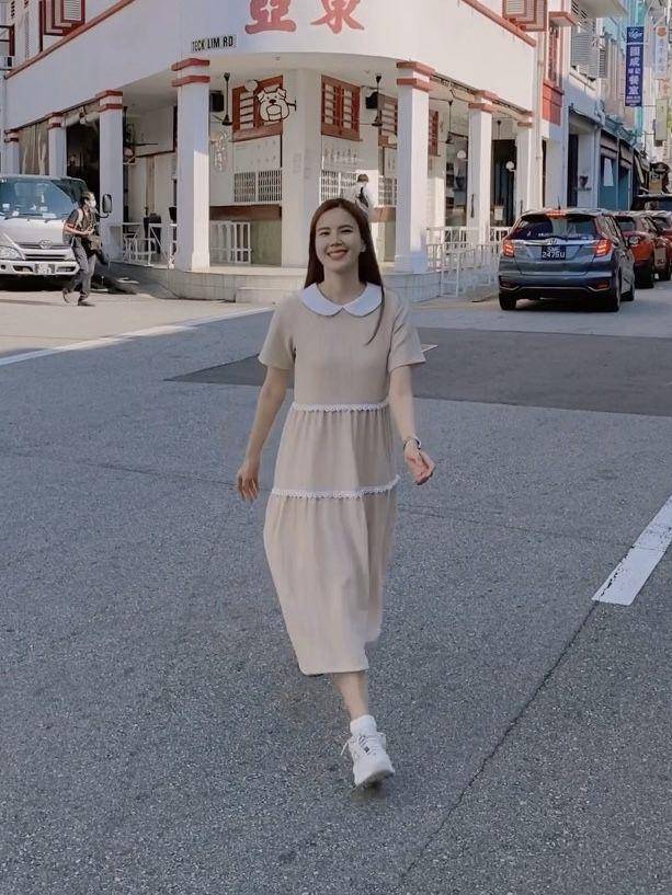 potret ide dress kerah ala Jeab Pijittra (instagram.com/jeab_pijittra)