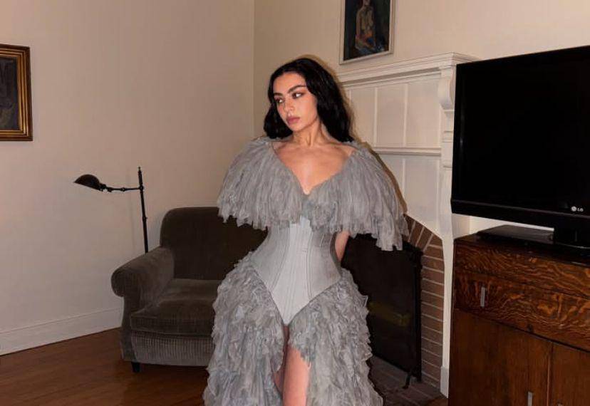 biodata dan profil Charli XCX (Instagram.com/charli_xcx)