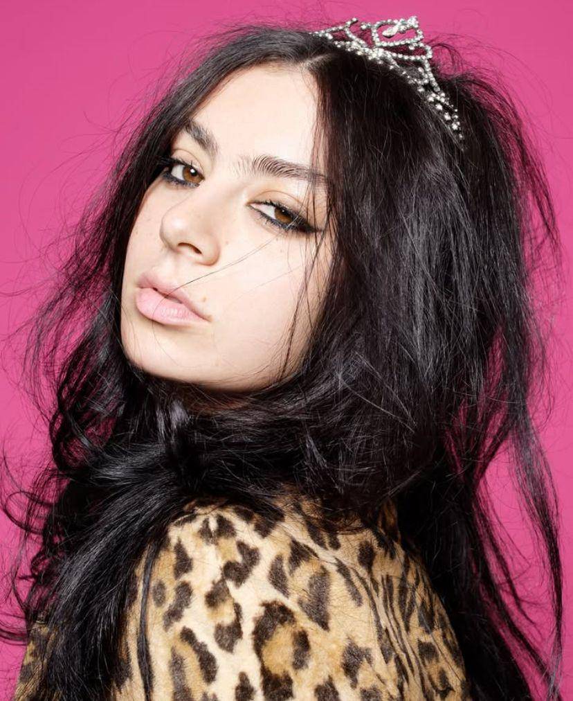 biodata dan profil Charli XCX (Instagram.com/charli_xcx)