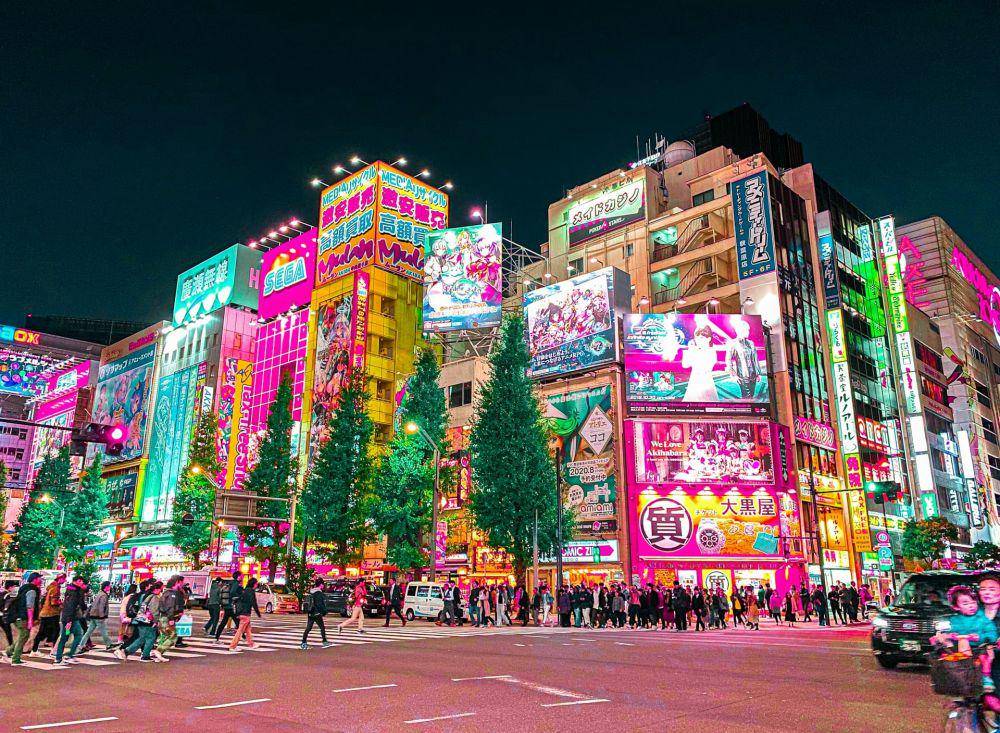 Akihabara (unsplash.com/Jezael Melgoza)