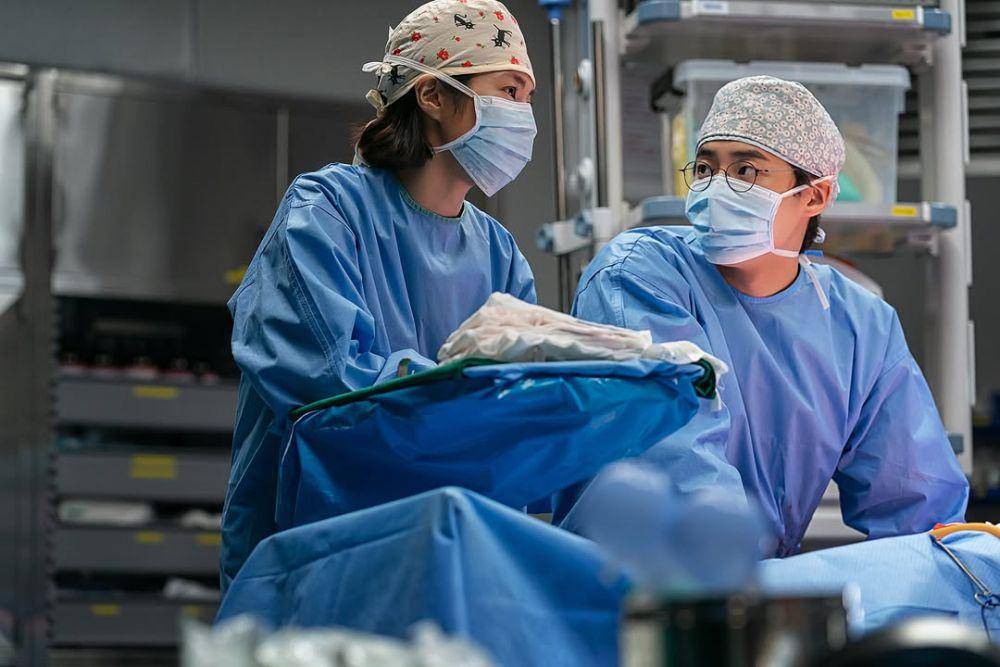 still cut serial drakor The Trauma Code: Heroes oh Call (dok Netflix/The Trauma Code: Heroes oh Call)
