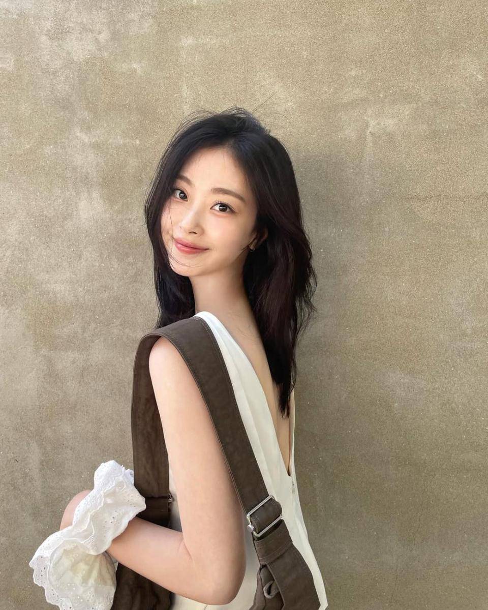 Potret Choi Hee Jin (instagram.com/ heee_jjinn)