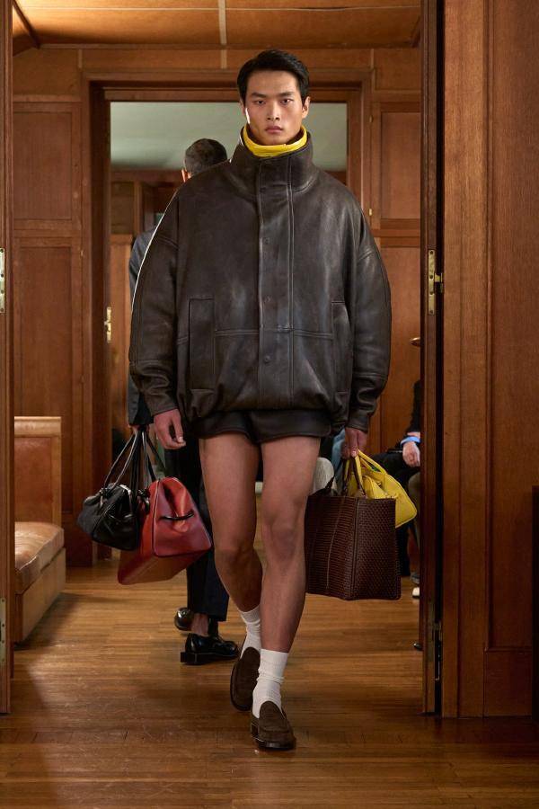 Jacquemus F/W 2025-26 di Paris Fashion Week Menswear (dok. Jacquemus)