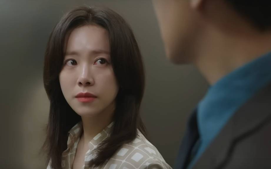 still cut drama Korea Love Scout (youtube.com/@SBSdrama.official)