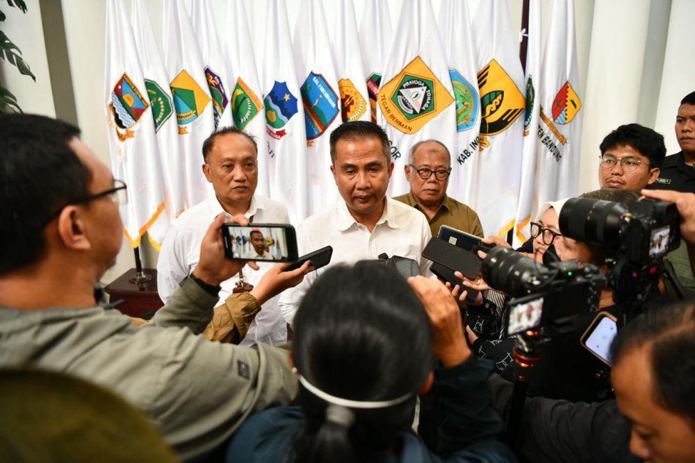 14 PMI Asal Jabar Berangkat ke Korsel, Bey Minta Jaminan Keamanan