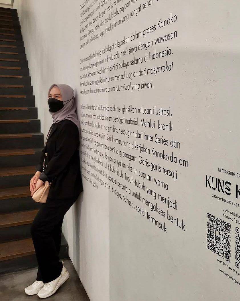 gaya outfit hangout ala Melody Laksani (instagram.com/melodylaksani92)